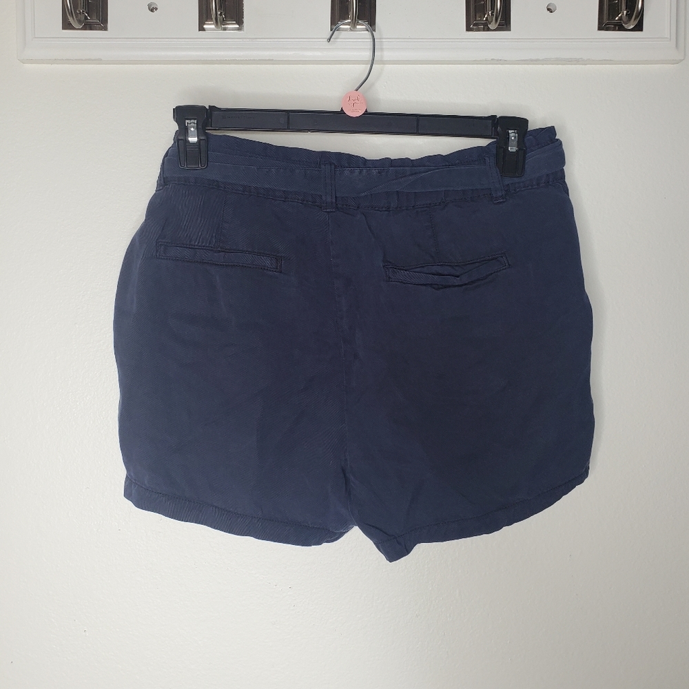 Daily Ritual shorts - Picture 7 of 9